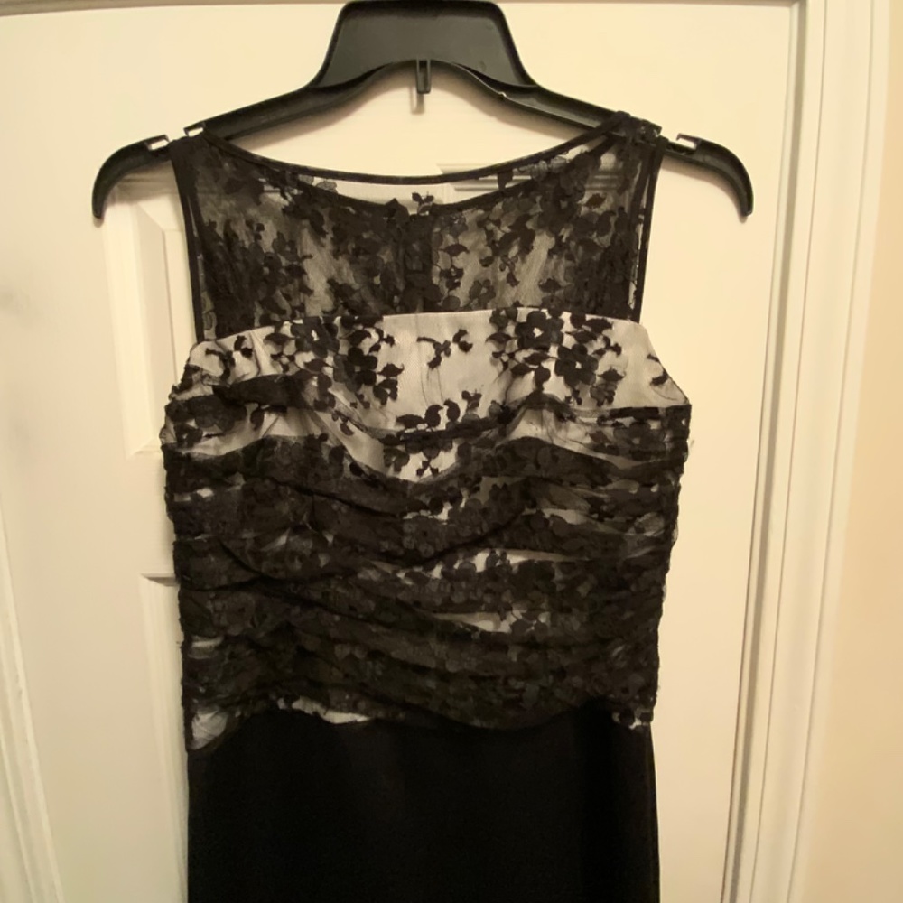 JS Collections Gown - Picture 3 of 9